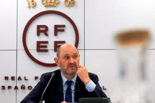 Louzán queda absuelto y seguira como presidente de RFEF